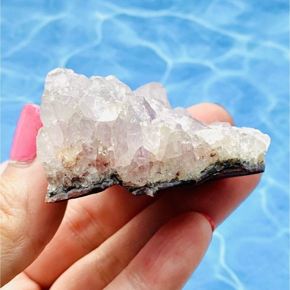 Raw Light Purple Amethyst Crystals on Dark Purple Matrix 2”x1.4” - Picture 4 of 7